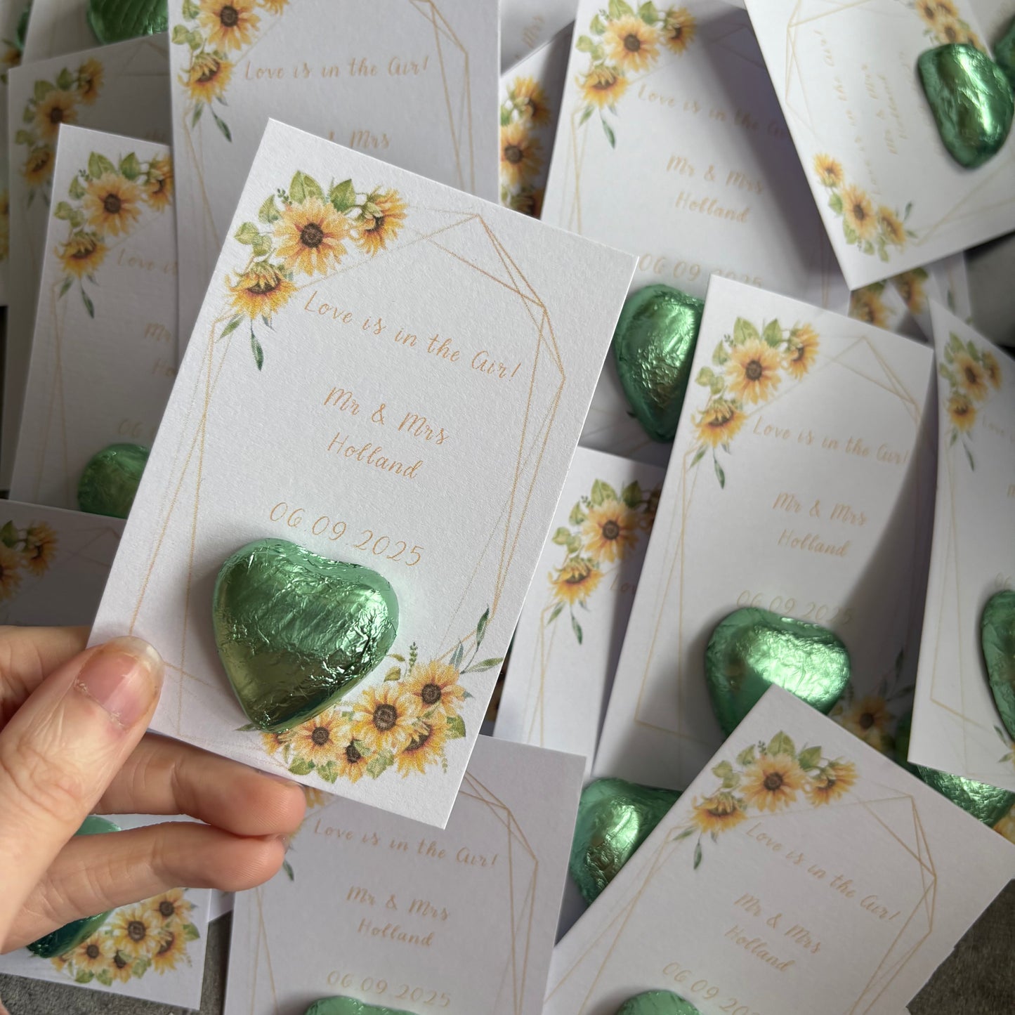 Floral wedding favours